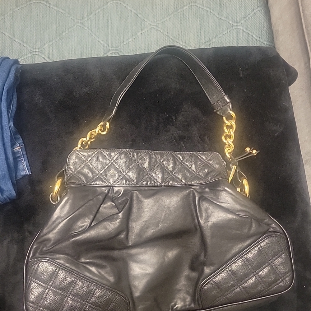 Marc Jacobs Black Quilted Shoulder Bag with Gold Accents - Picture 3 of 11